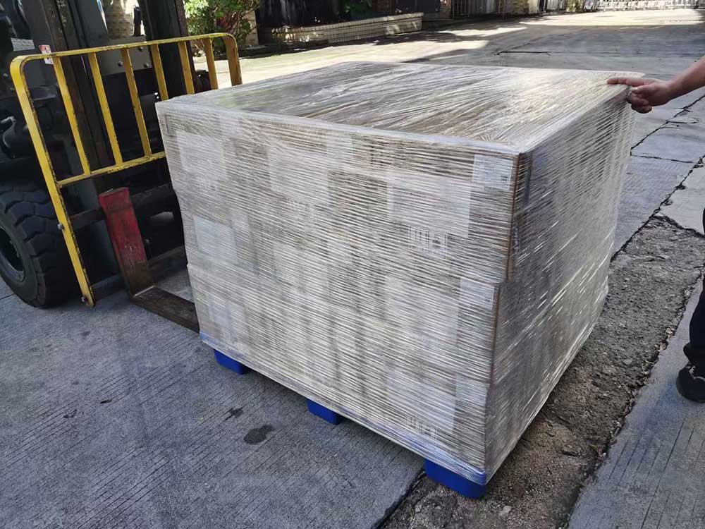 Packaging for Labels & Wristbands